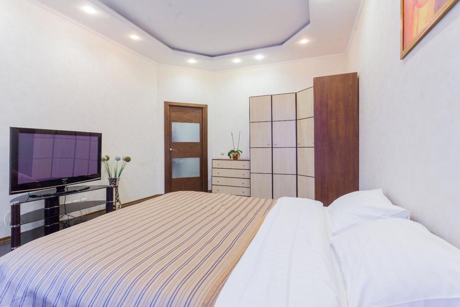 Navit Apartments With Breakfast,Near The Railway Station, The City Center, The Park Kyiv Exterior foto