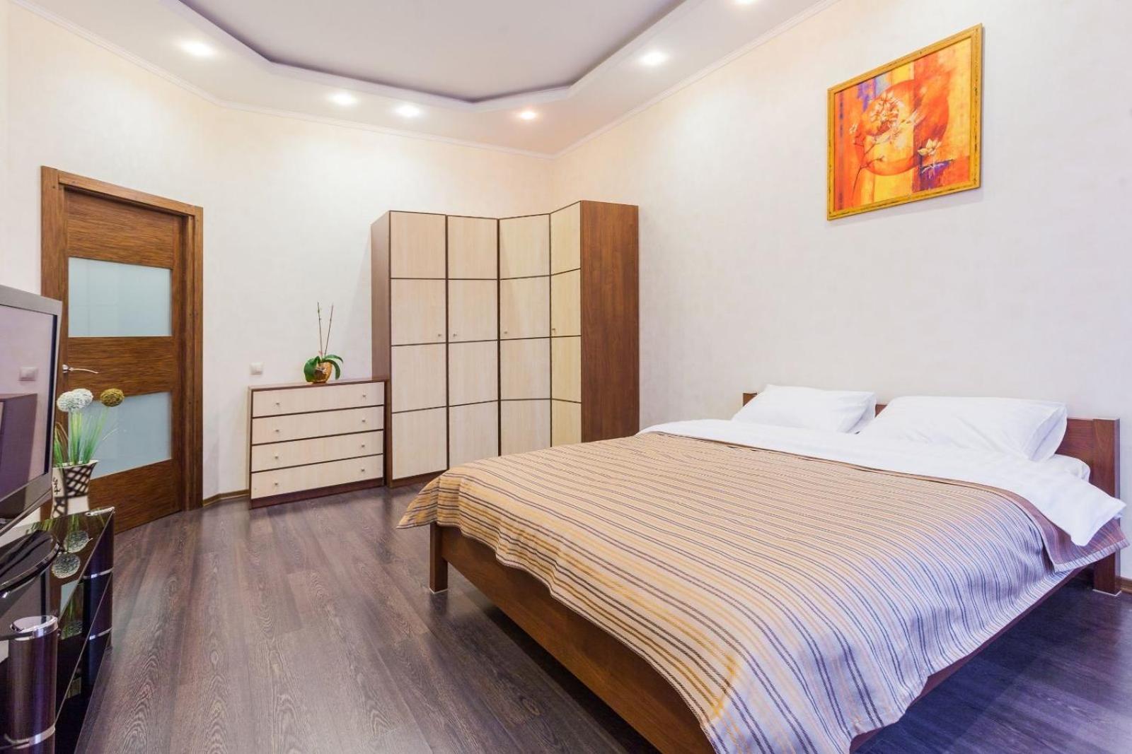 Navit Apartments With Breakfast,Near The Railway Station, The City Center, The Park Kyiv Exterior foto